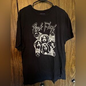 Unique Pink Floyd band tee XXL